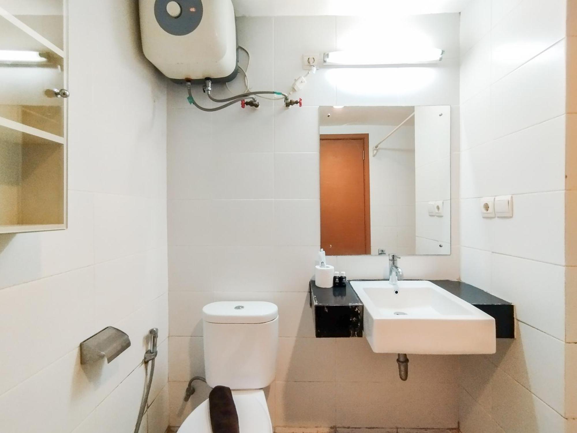 Simply And Comfy Studio Room Apartment Beverly Dago By Travelio บันดุง ภายนอก รูปภาพ